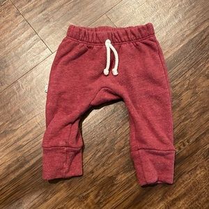 Childhoods Clothing 3-6 month gusset pant in eggplant